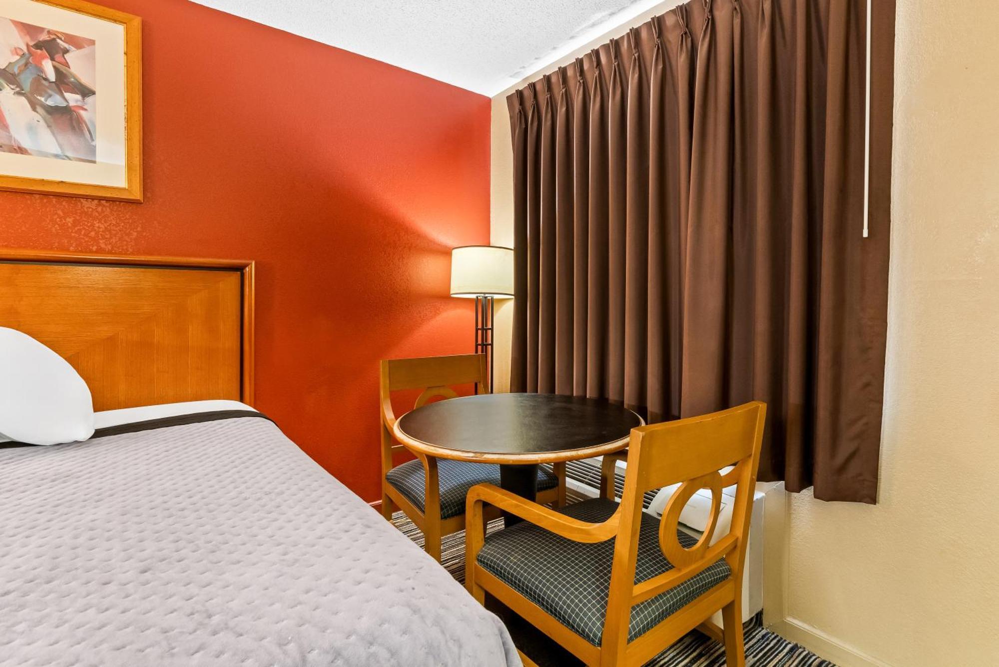 America'S Best Value Inn-Атенс Екстериор снимка